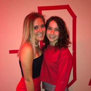 Meet your Posher, Brooke